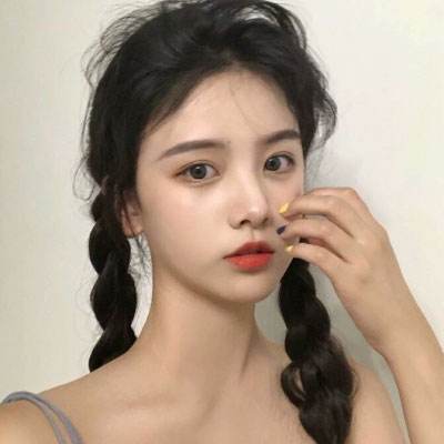 真的脱光了！北京奥森光猪跑 比基尼美女抢镜